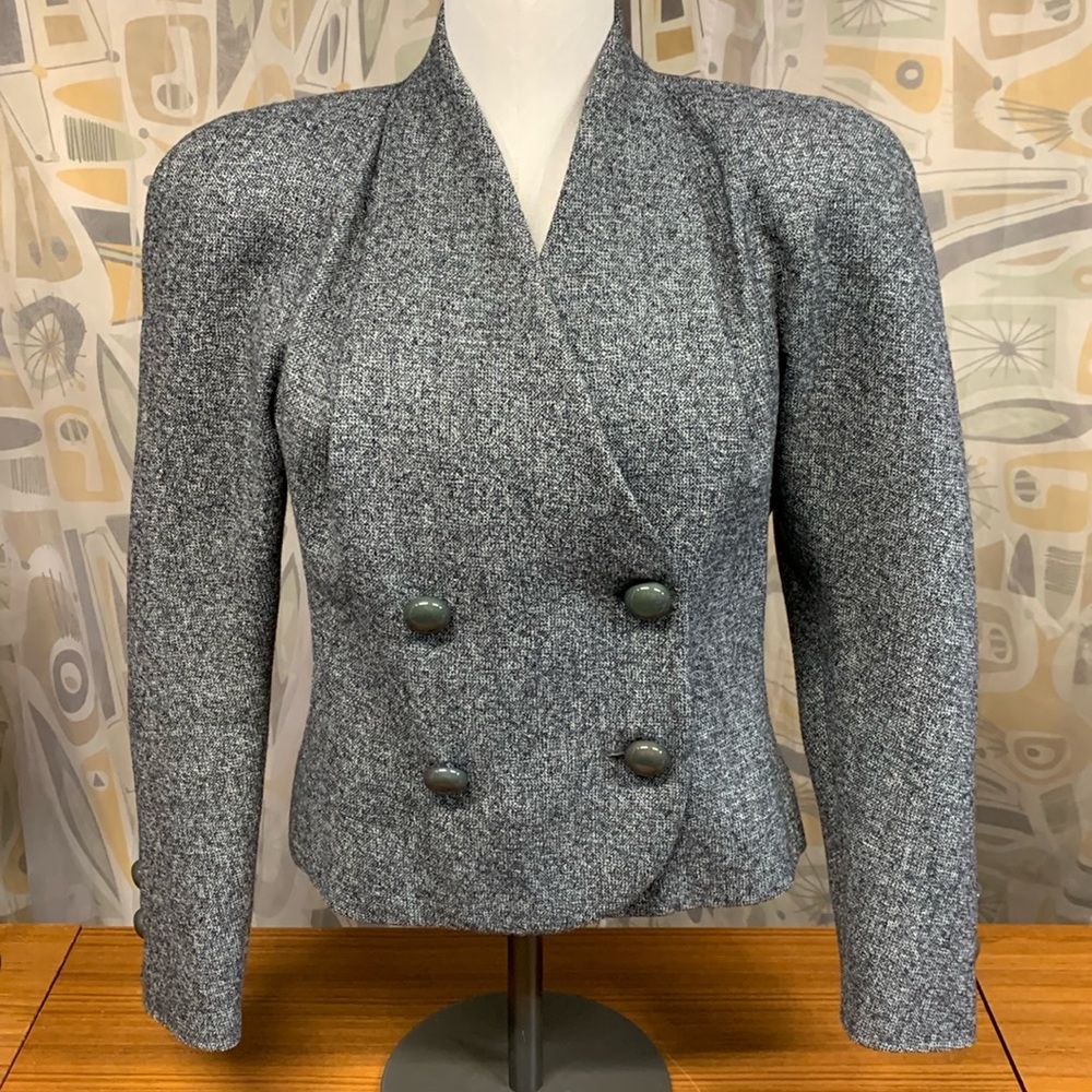 VALENTINO BOUTIQUE Vintage Tweed Wool Double Breasted Cropped Blazer